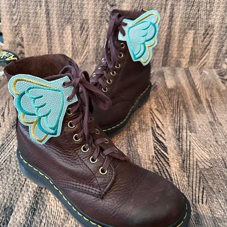Shoe Wings