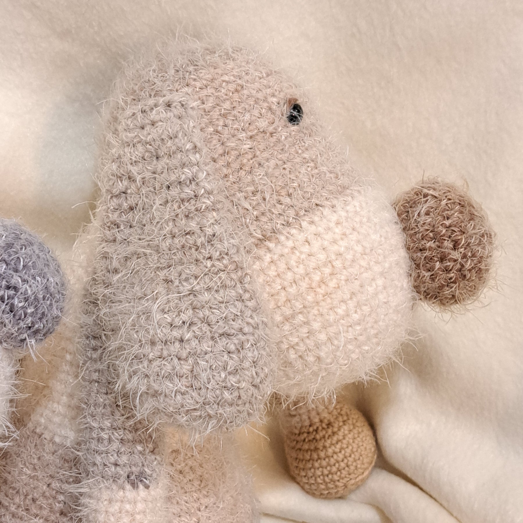 Handmade crochet toy puppy dog soft fluffy yarn brown to cream