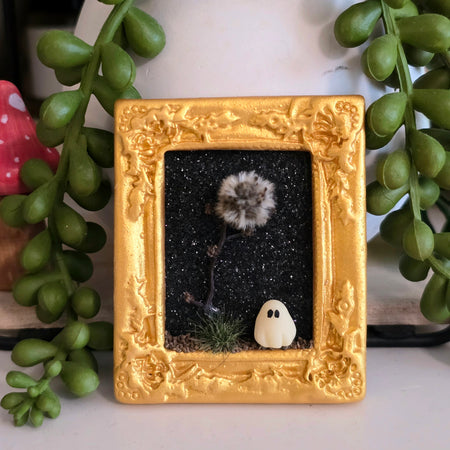 Glow-in-Dark Ghost Magnet | Mini Halloween Frame