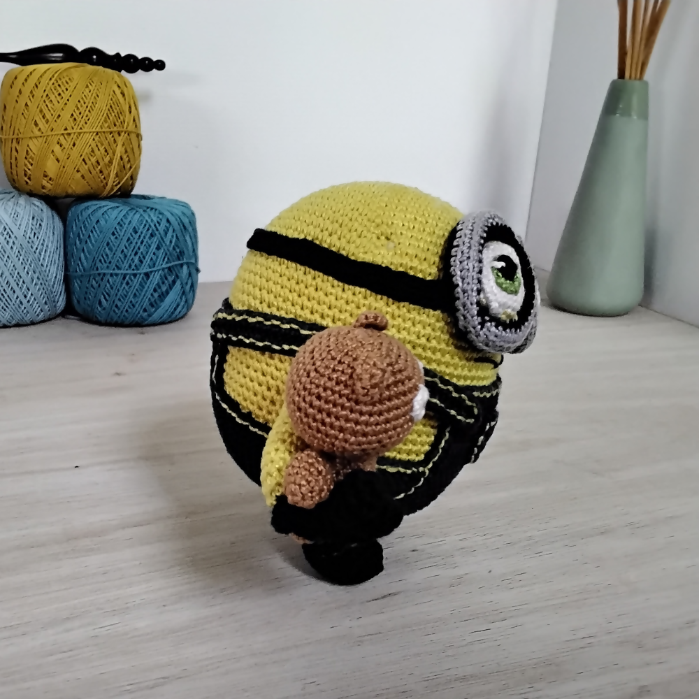 Minion-Bob-right-Australian-made-watch-the-birdy-crochet