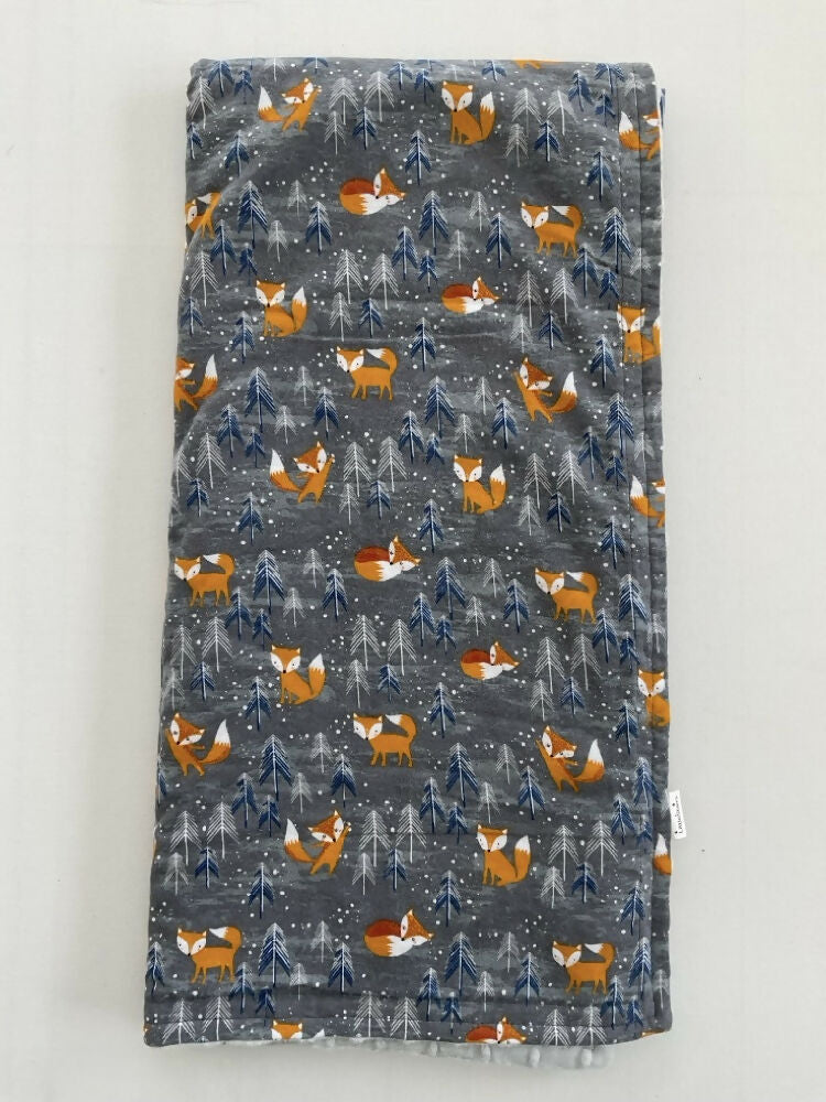 Baby Blanket / Flannelette Cotton / Minky dot / Foxes