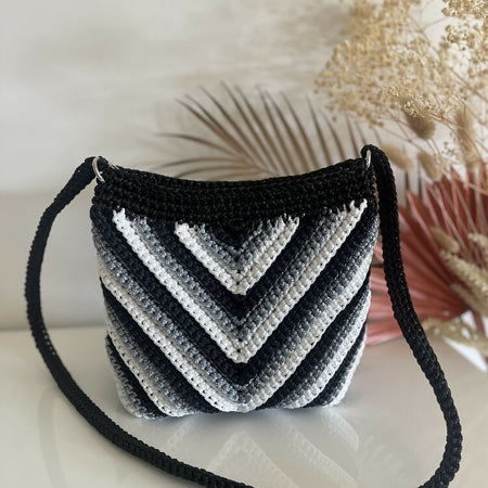 Chevron Crochet Bag