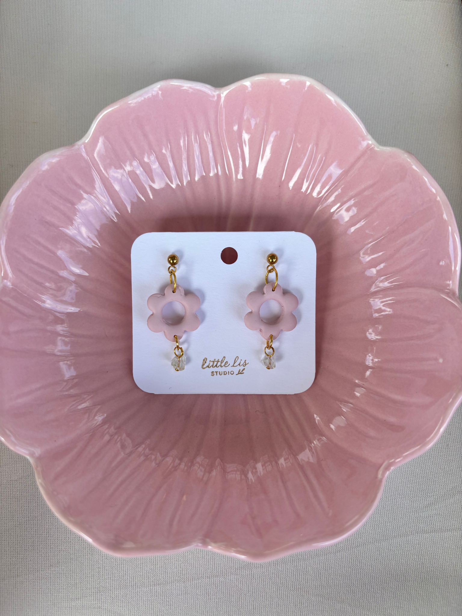 "Ashley" - Medium Flower Dangle Earrings