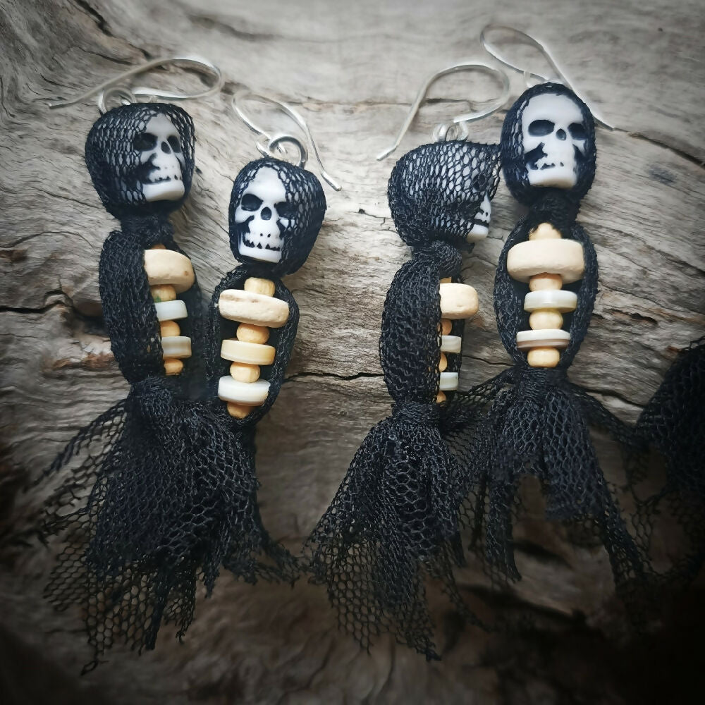 halloween skull face creeper earrings australian handmade two pairs