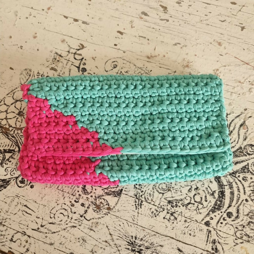 crochet clutch colour block pink aqua retro style hippysunday handmade front