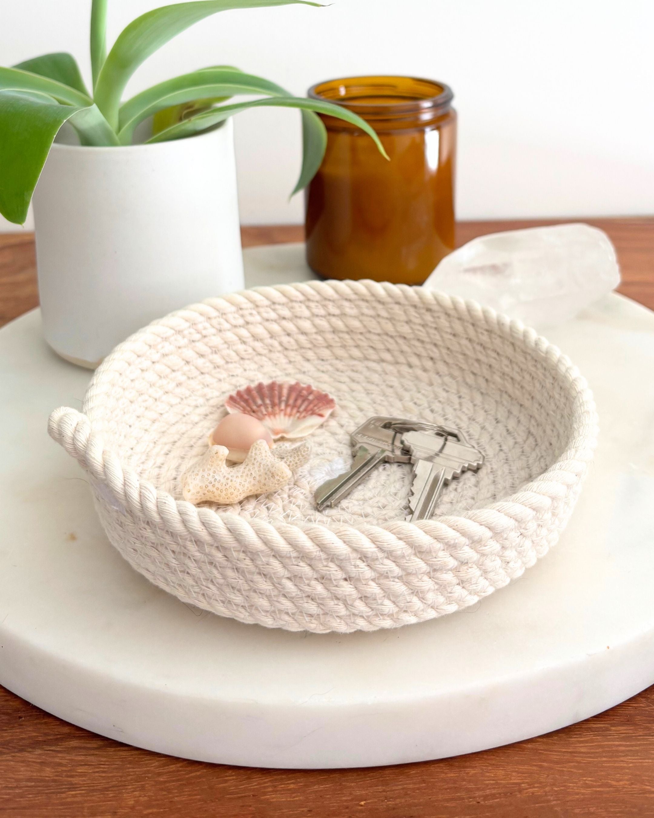 Shallow Rope Basket - Medium