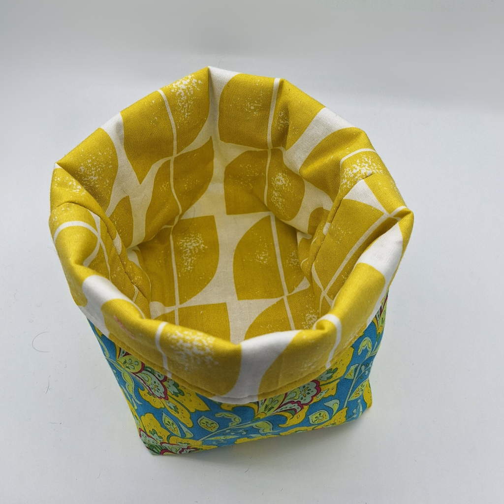 Reversible fabric baskets