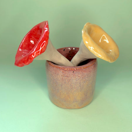 Bees and butterflies drinking cup set