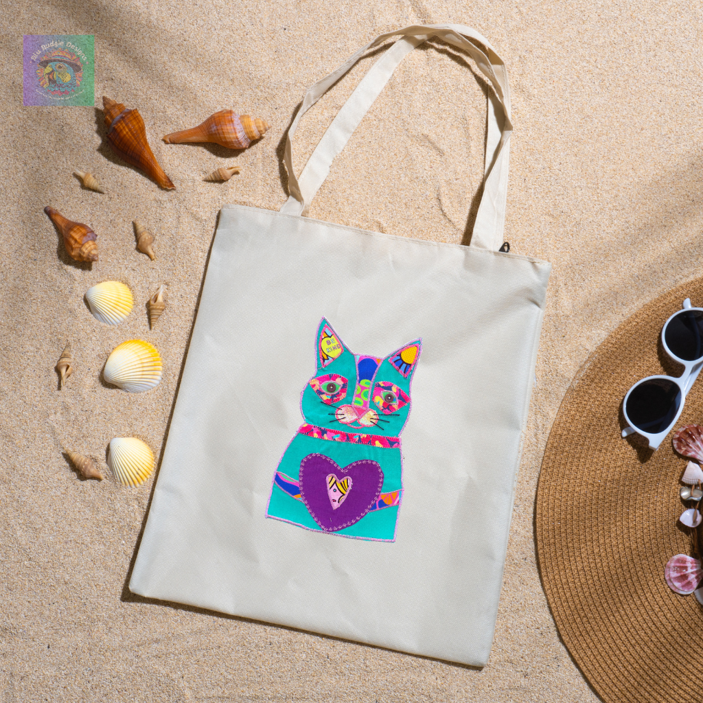 Whimsical Cat Iron-on Applique Motif