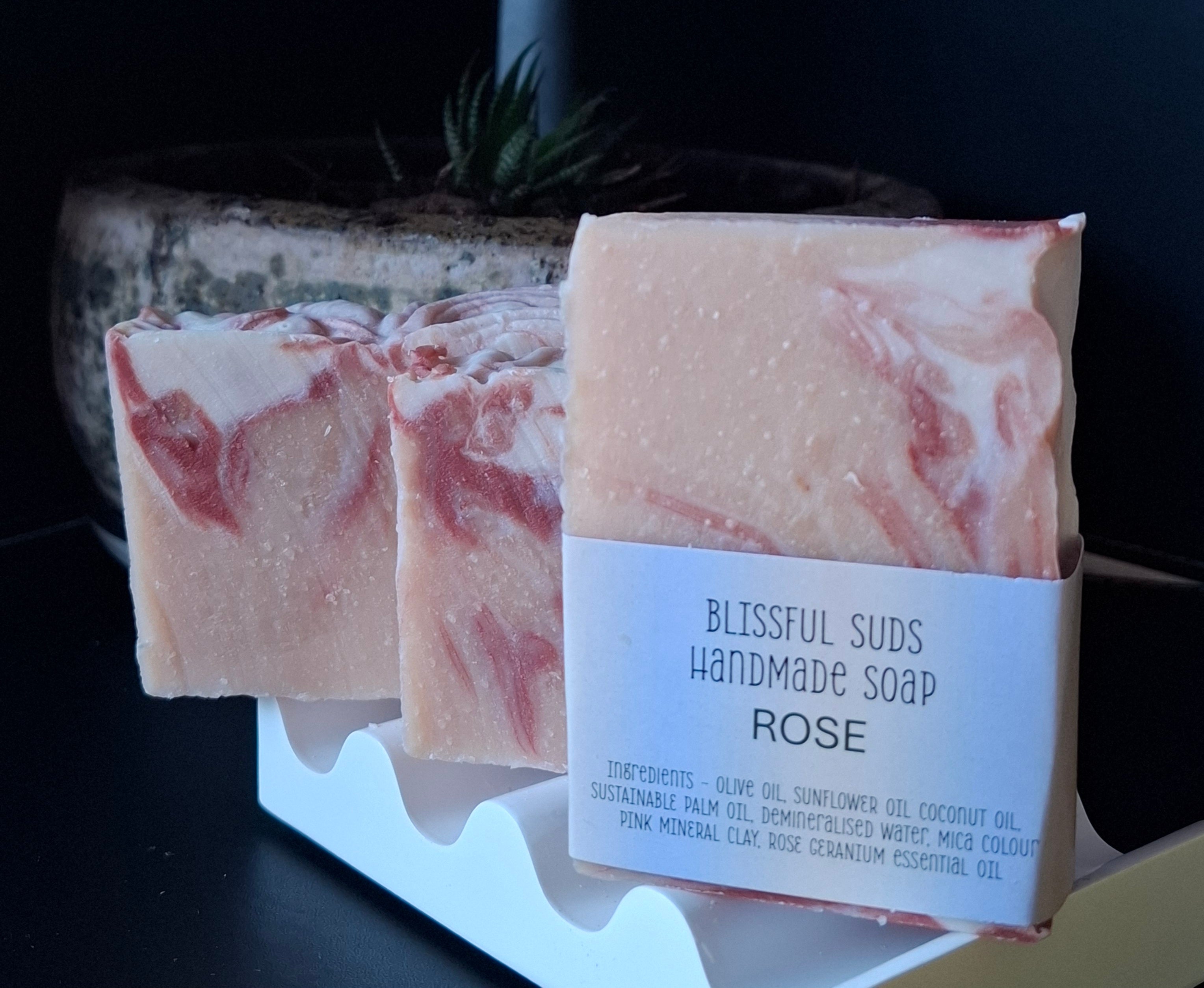 4 x FLORAL soapbars - Rose Geranium, Blossom, Lavender, Lush