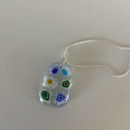 Fused glass pendant (light Milfoil)