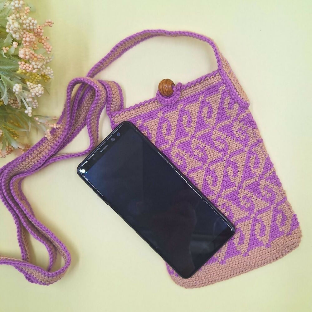 Tapestry Crochet Phone Bag Small Purple - Scale