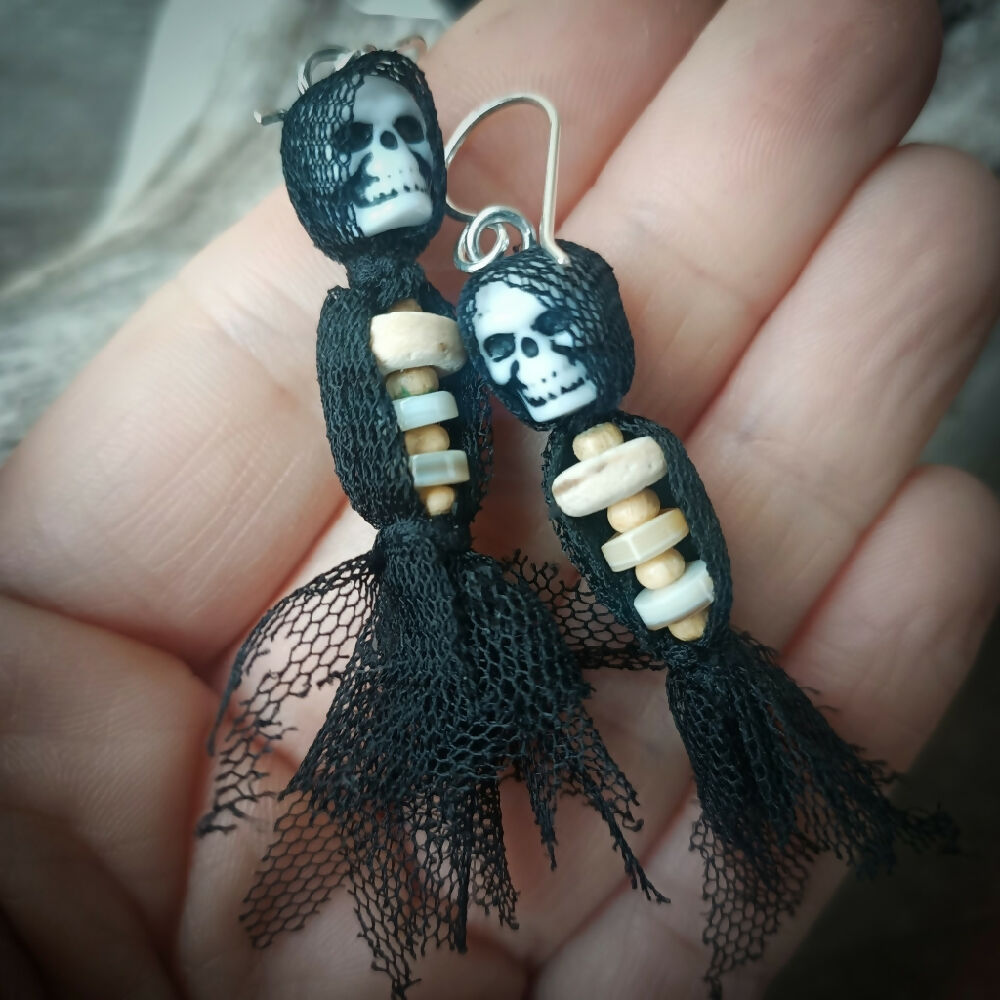 halloween skull face creeper earrings australian handmade in hand