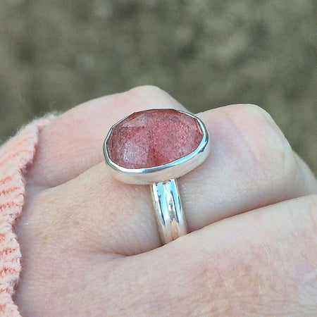 Strawberry Quartz Double Banded Ring Size Q