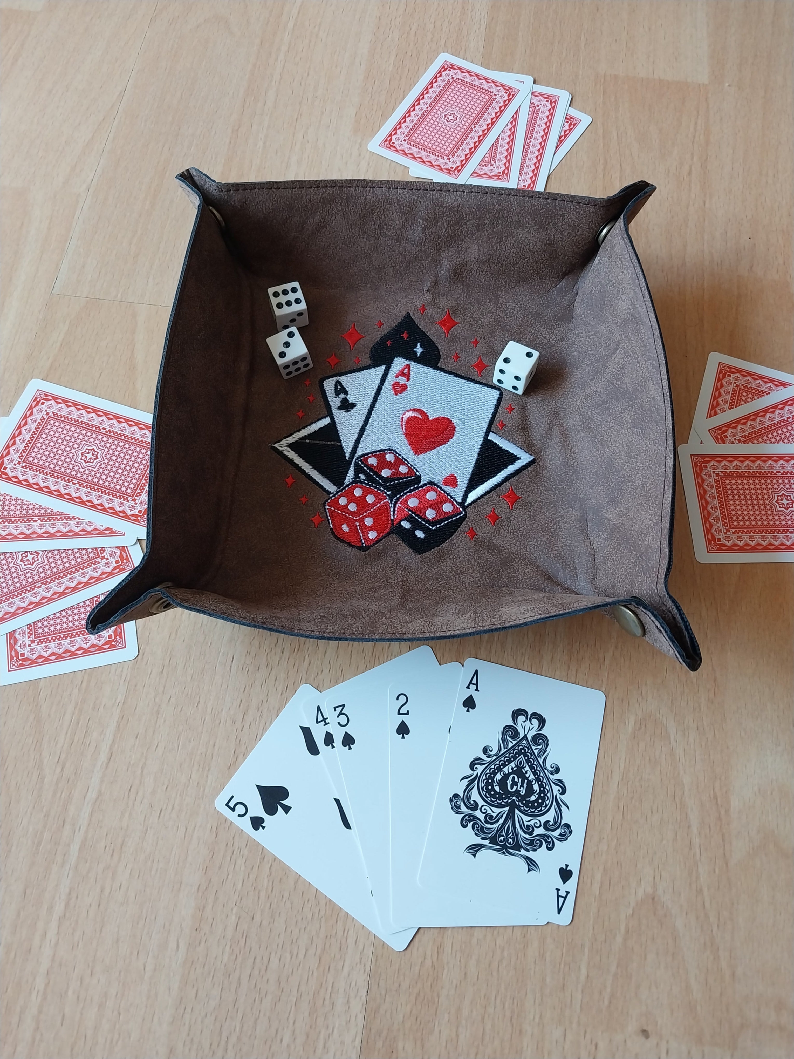 Casino Games Dice Throw Tray