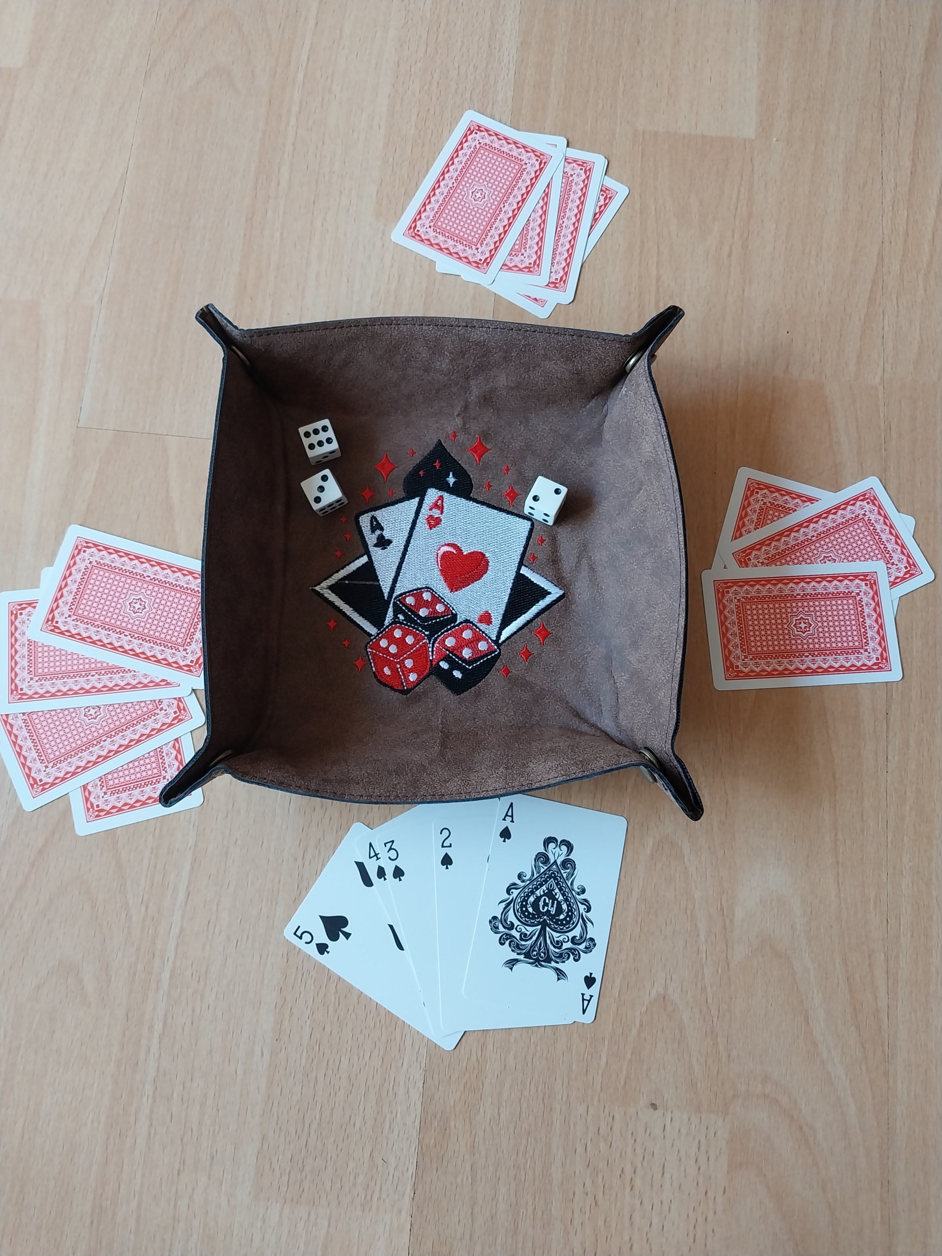 Casino Games Dice Throw Tray