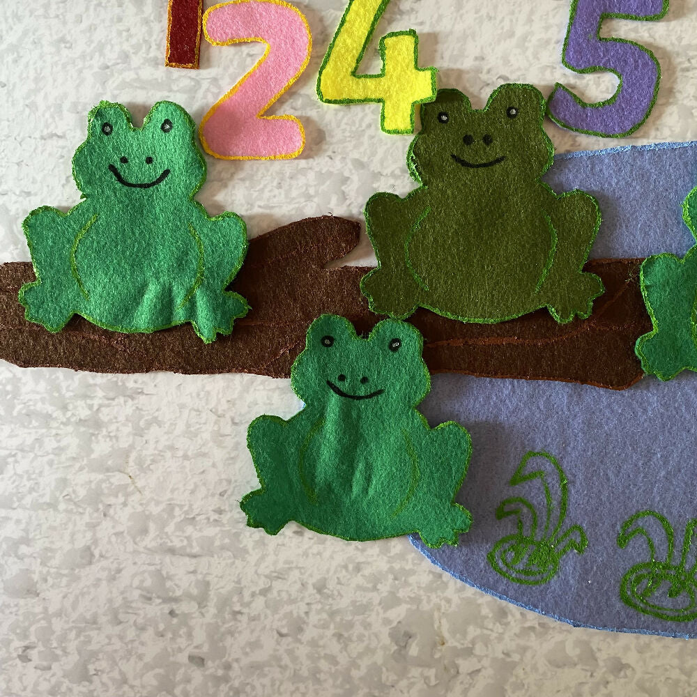 Five Little Speckled Frogs Felt Set