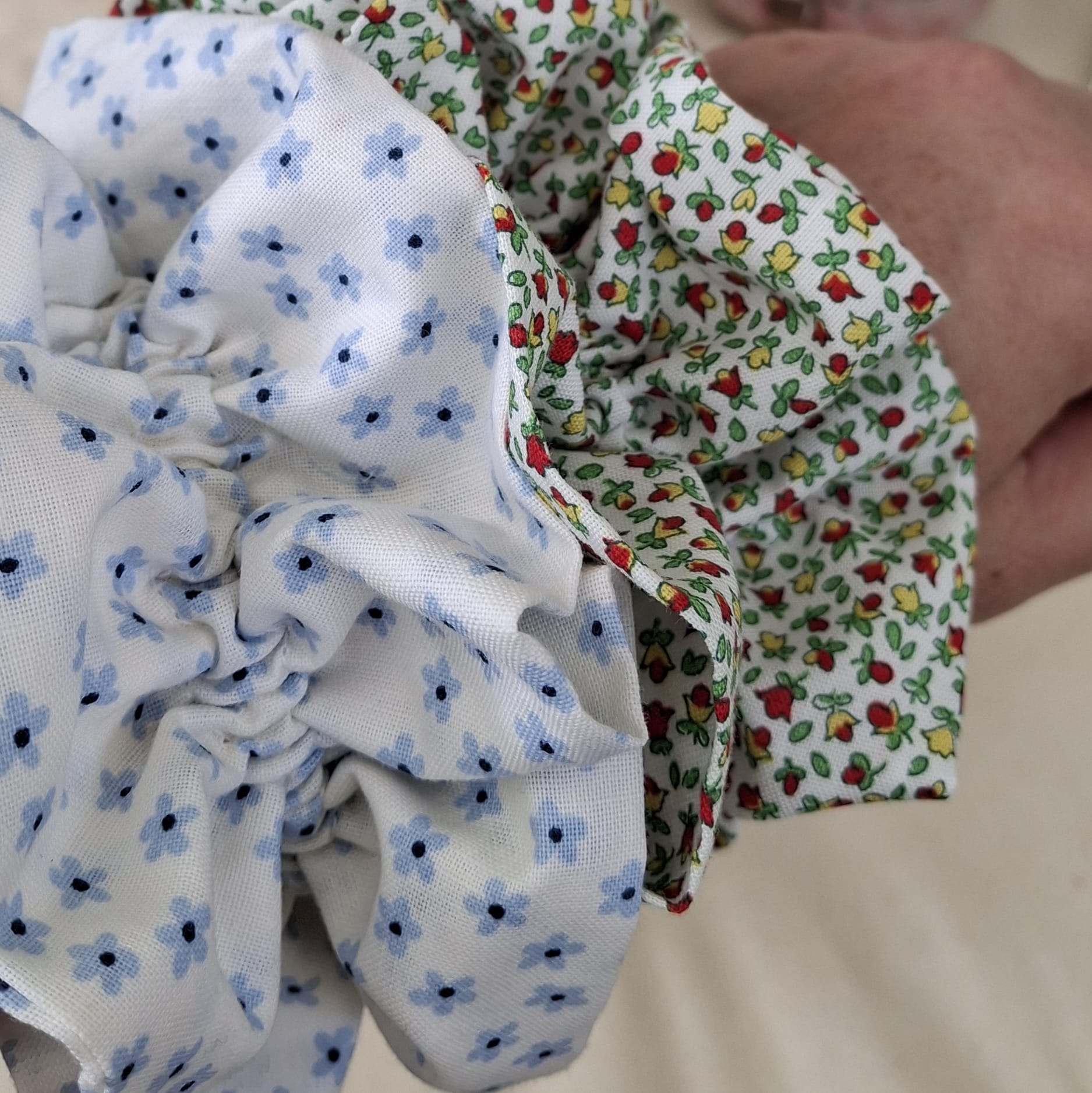 Coin & Card Purse + Scrunchie Gift Hamper