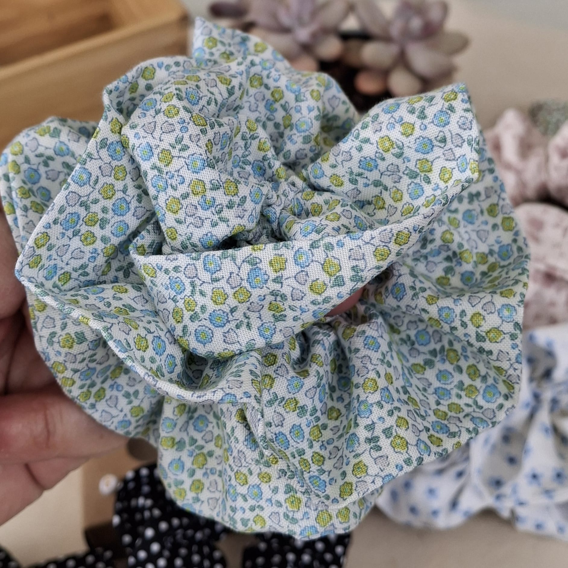 Coin & Card Purse + Scrunchie Gift Hamper