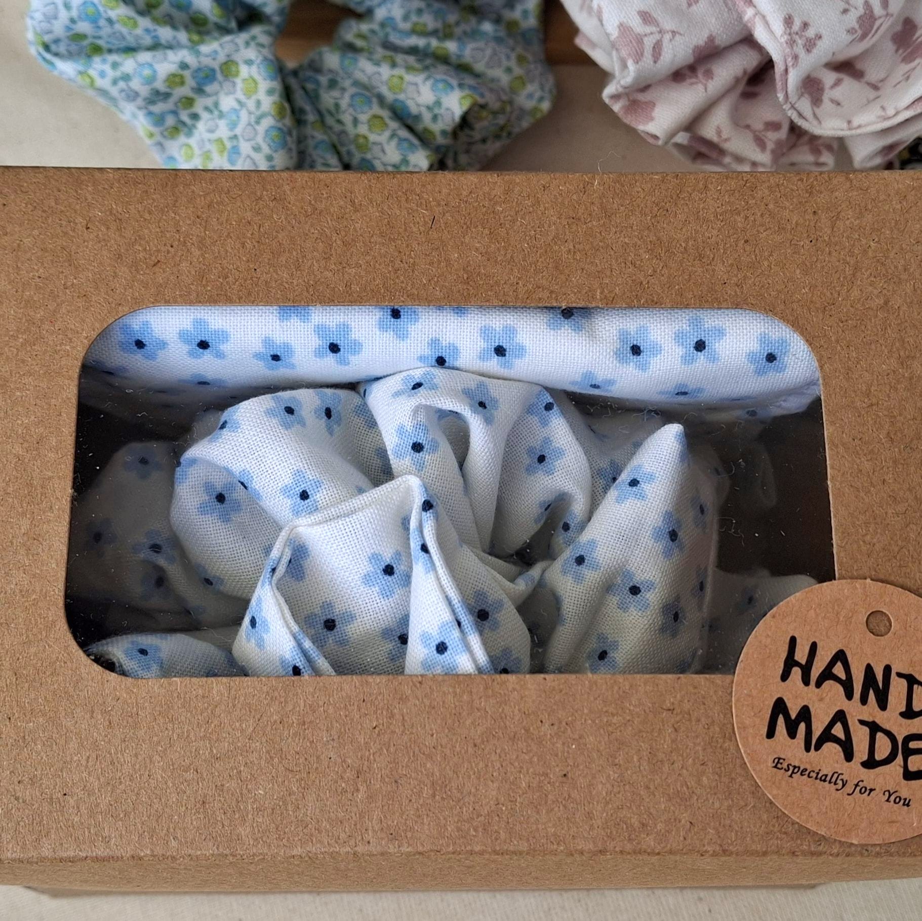 Coin & Card Purse + Scrunchie Gift Hamper