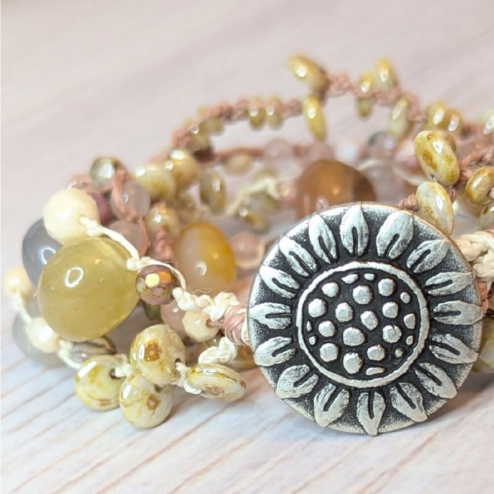 Sunflower bracelet | hemp bracelet | agate | beaded button bracelet