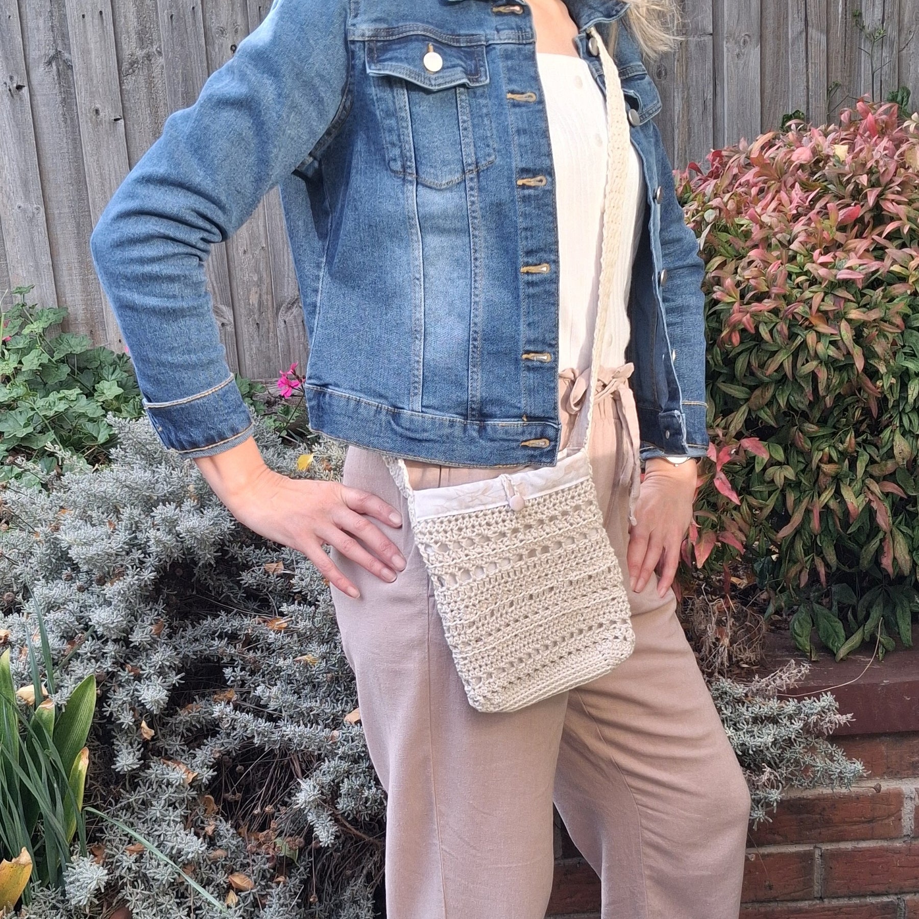 Handmade Crochet Crossbody Bag - 100% Cotton, Lined