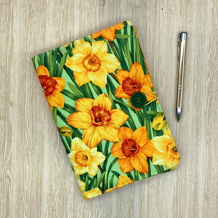 Daffodils refillable A5 fabric notebook cover gift set - Incl. book and pen.