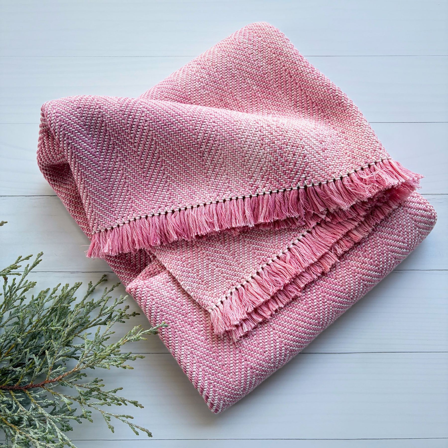 Handwoven and hand dyed cotton baby blanket - pink