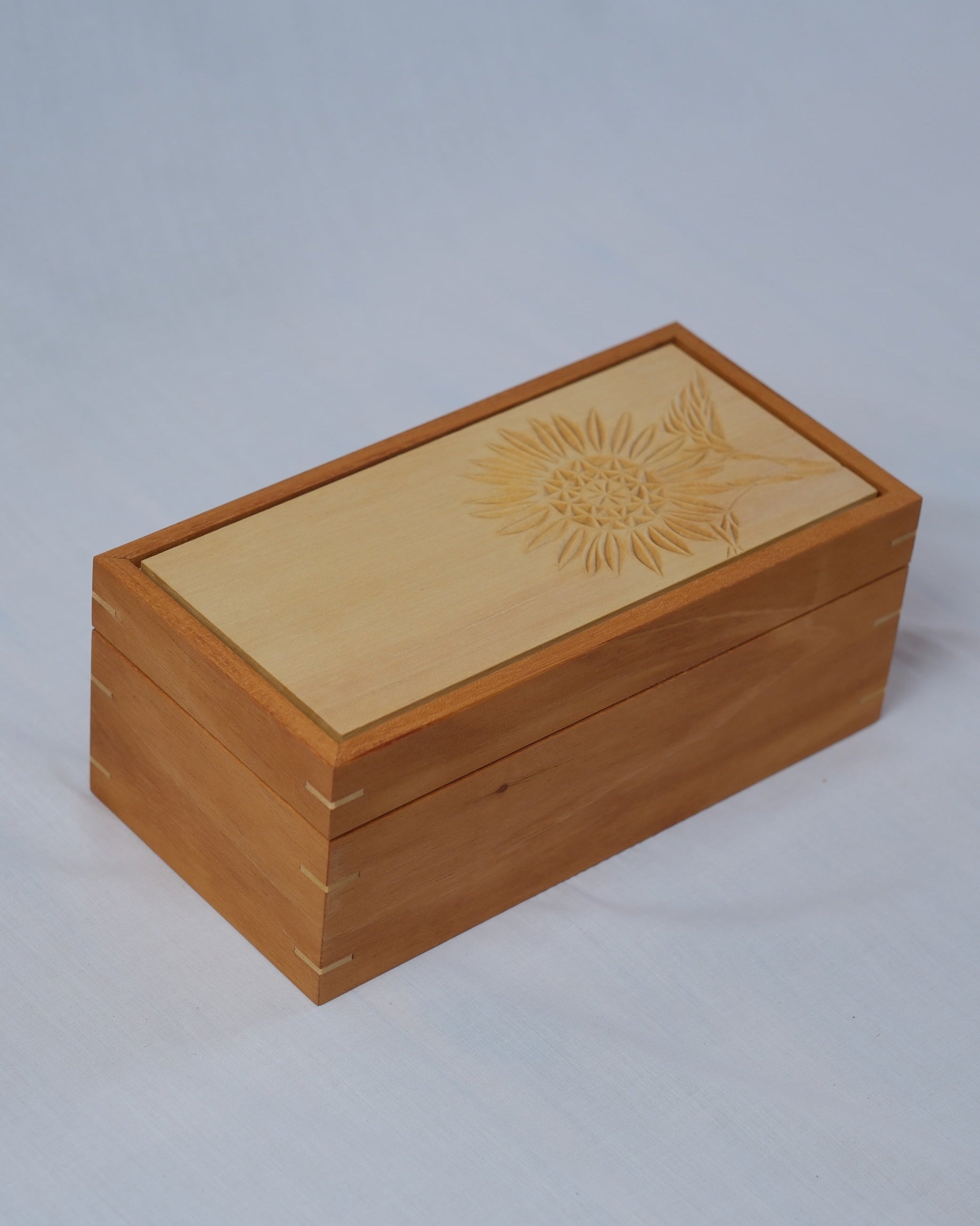 Tea box