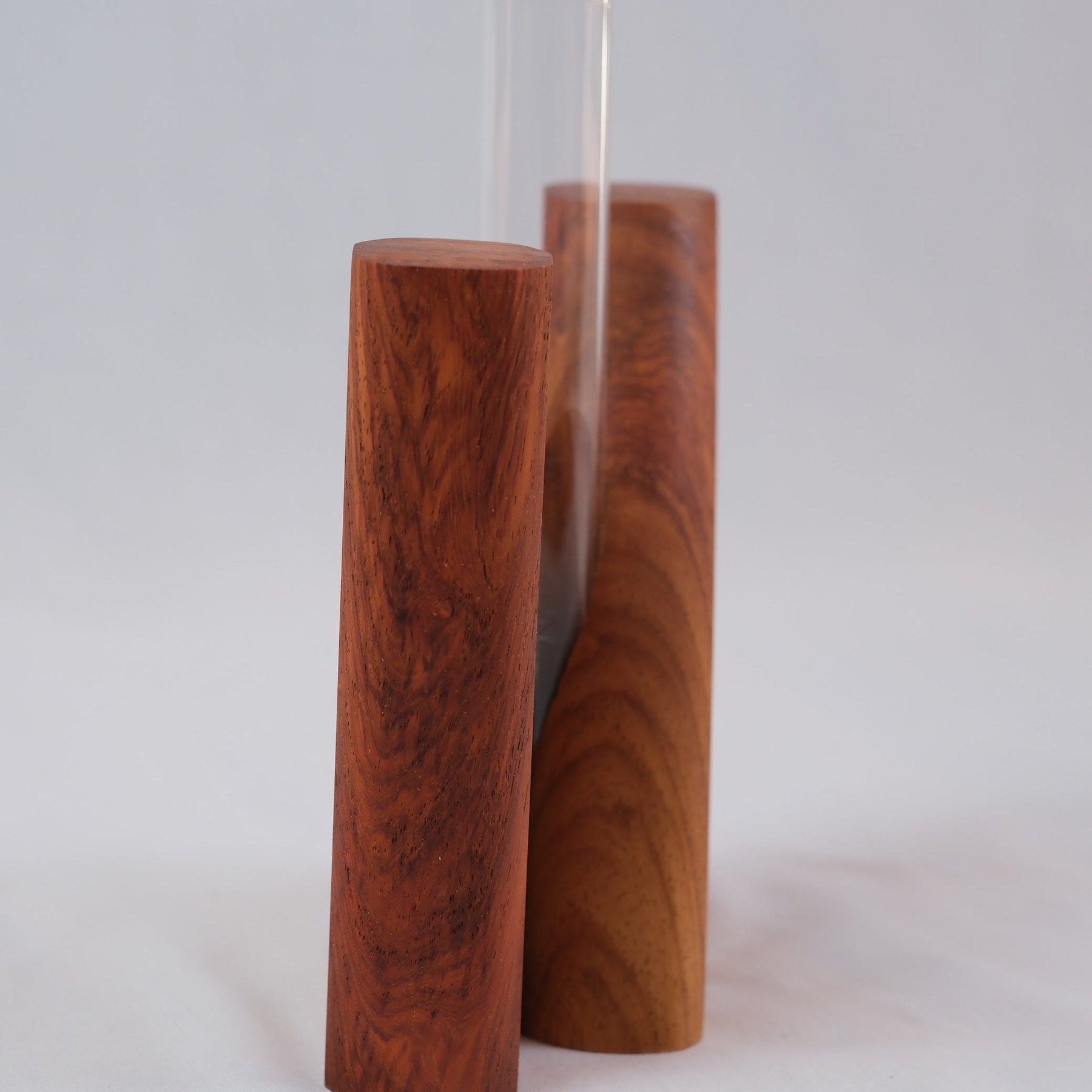 Bud vase