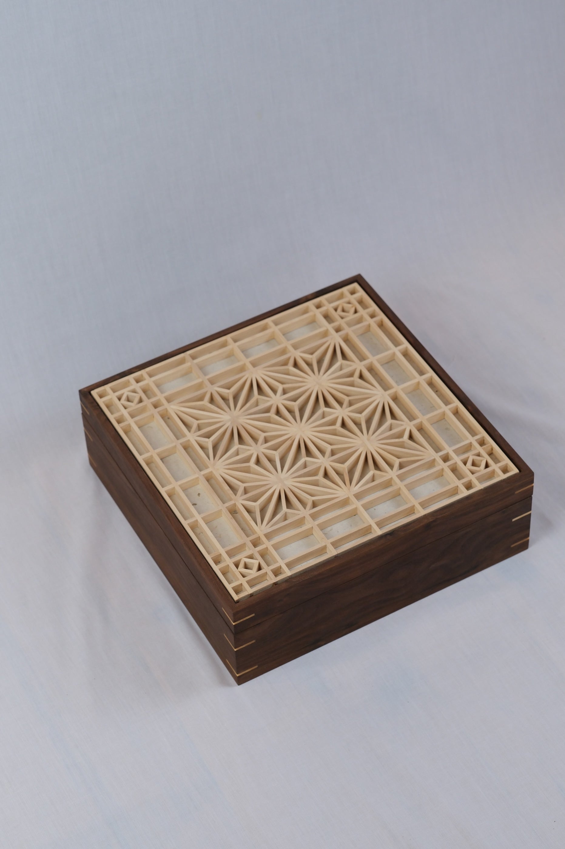 Large tea box