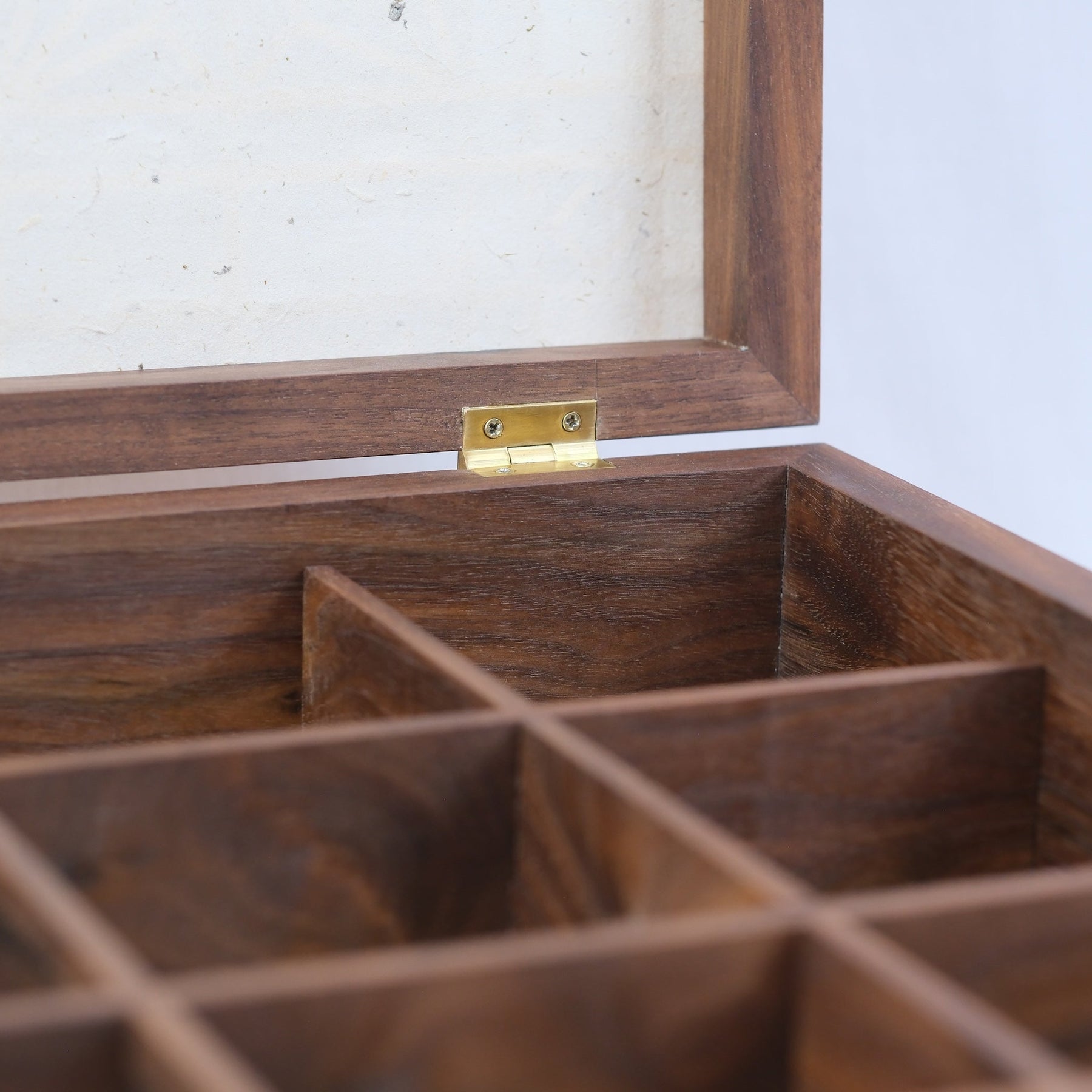 Large tea box
