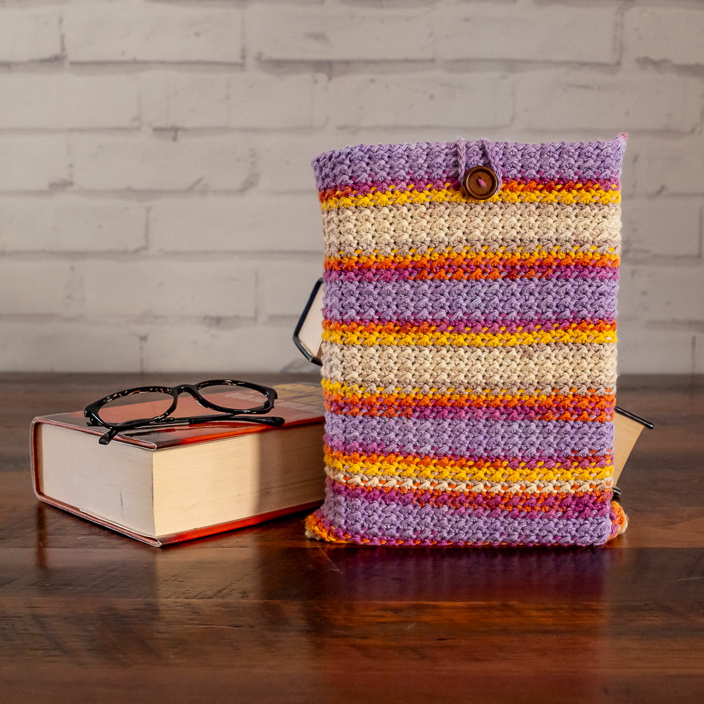 Book Lovers Combo - Frame Buddy and Crocheted Book Sleeve