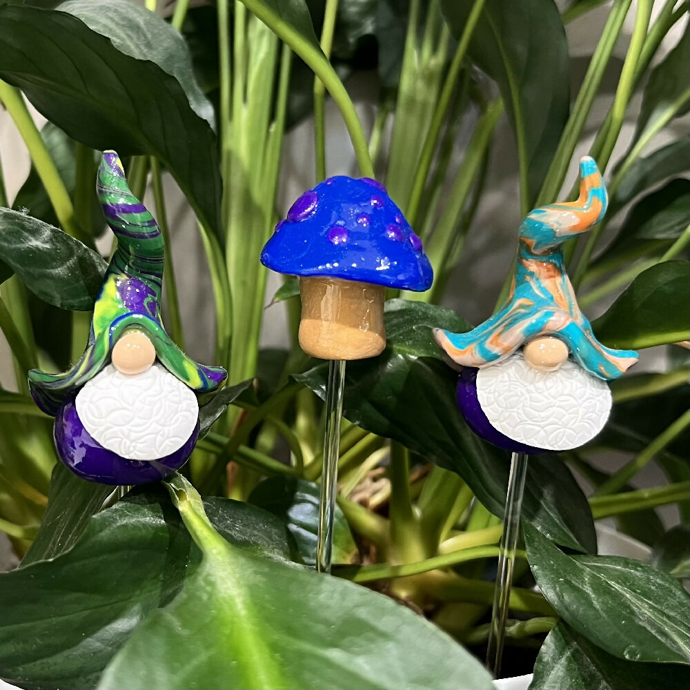 Gnome/toadstool House Plant Companion Trio (on removable sticks) - Egil & Kelby