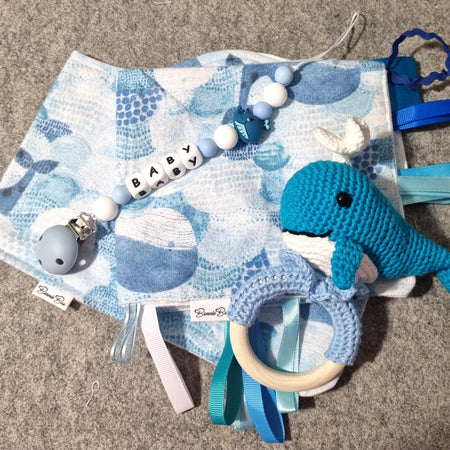 Baby Showers set Whale Themed Gender Neutral  E063/1