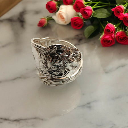 1907 Fleur de Lis Spiral Spoon Ring