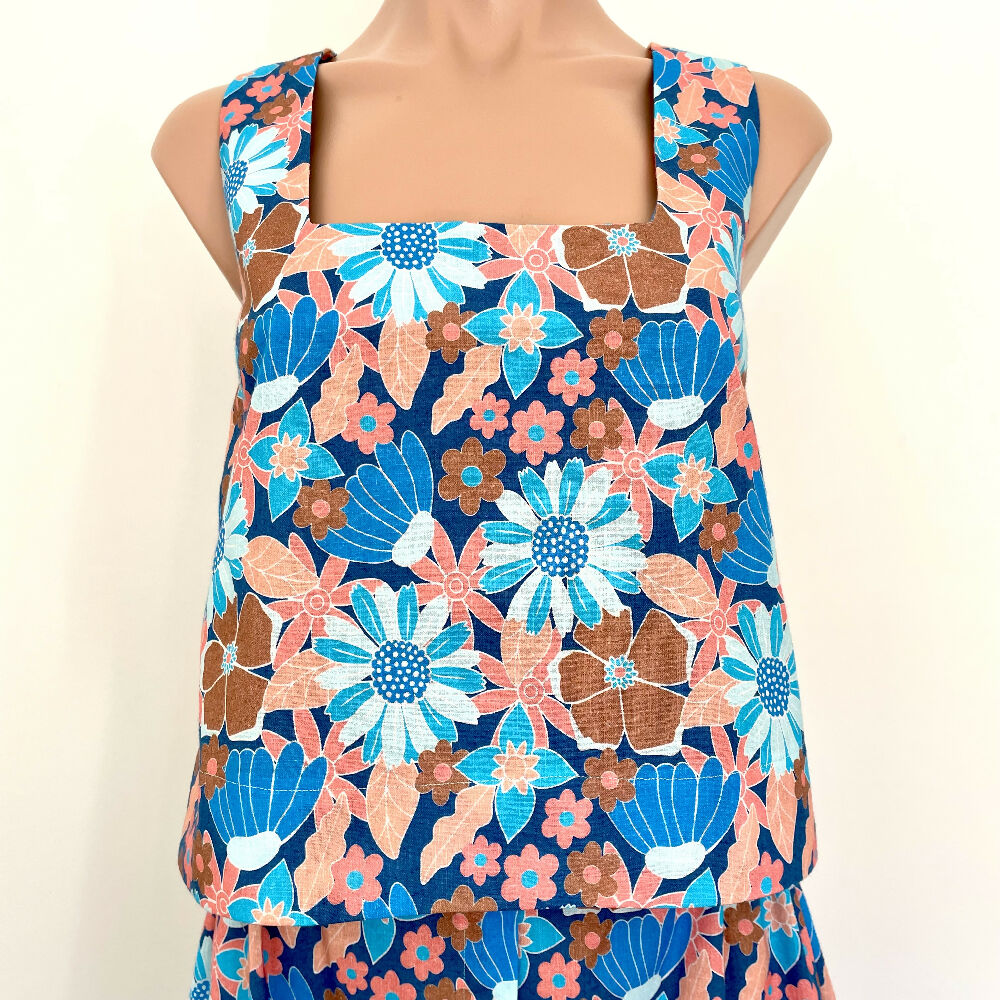 Bonnie Top - Coral and Cobalt Floral