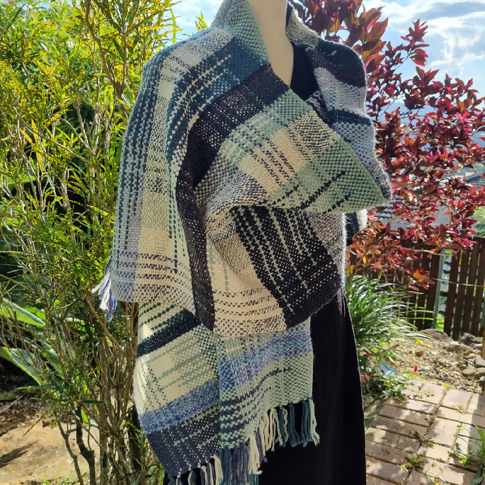 australian-artist-handmade-handwoven-blue-wool-shawl-1