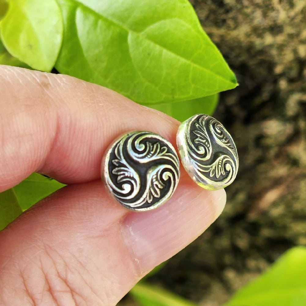 Sterling silver ferny swirl studs