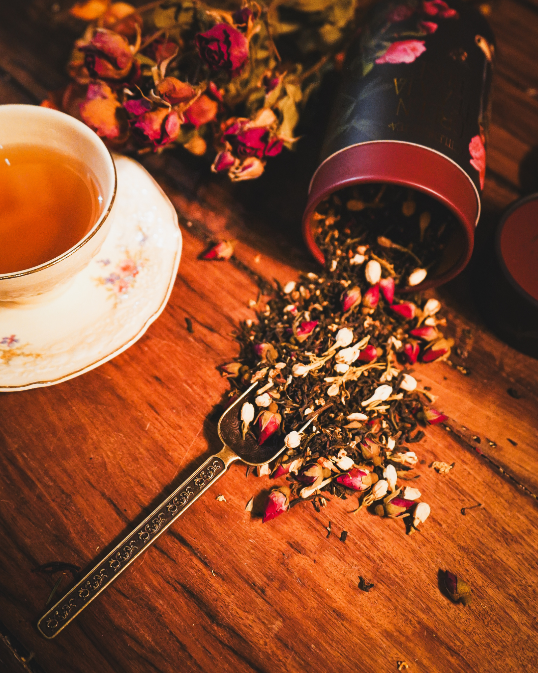 Green Tea A' La Rose Tea Canister