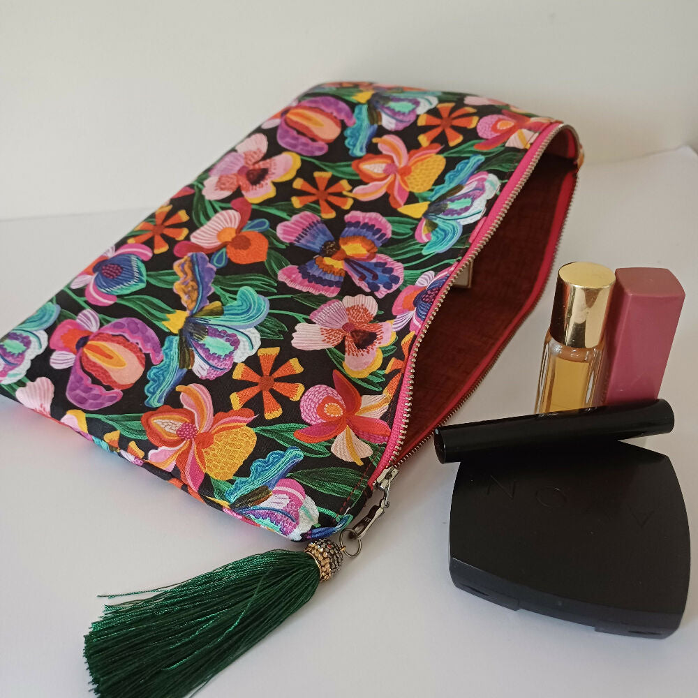 Kirsten Katz - Cosmetic Bag - Water Resistant Lining