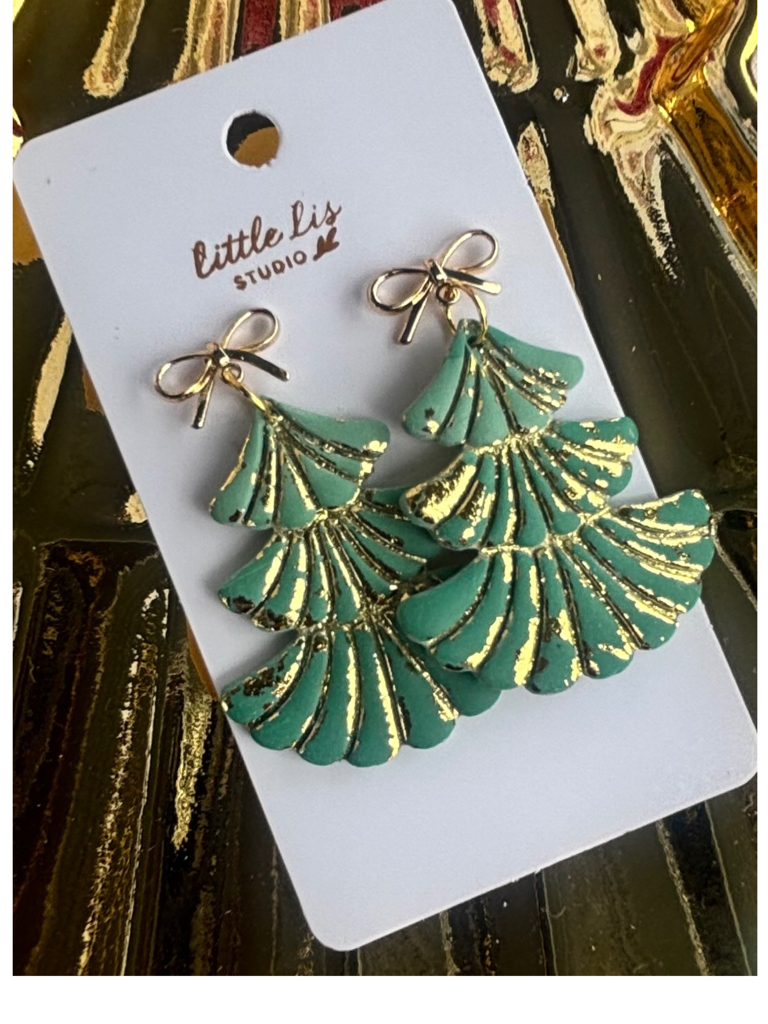 "Glamour" Christmas Tree Earring