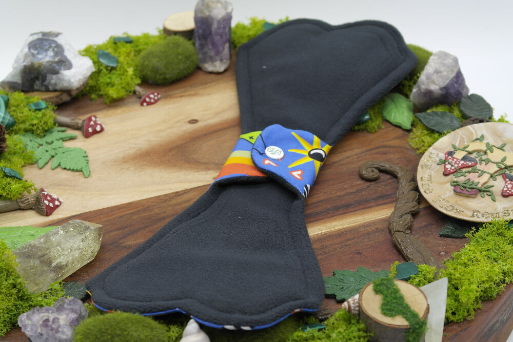 Reusable cloth pad 14" moderate (Leak Freak Lips of an Angel)