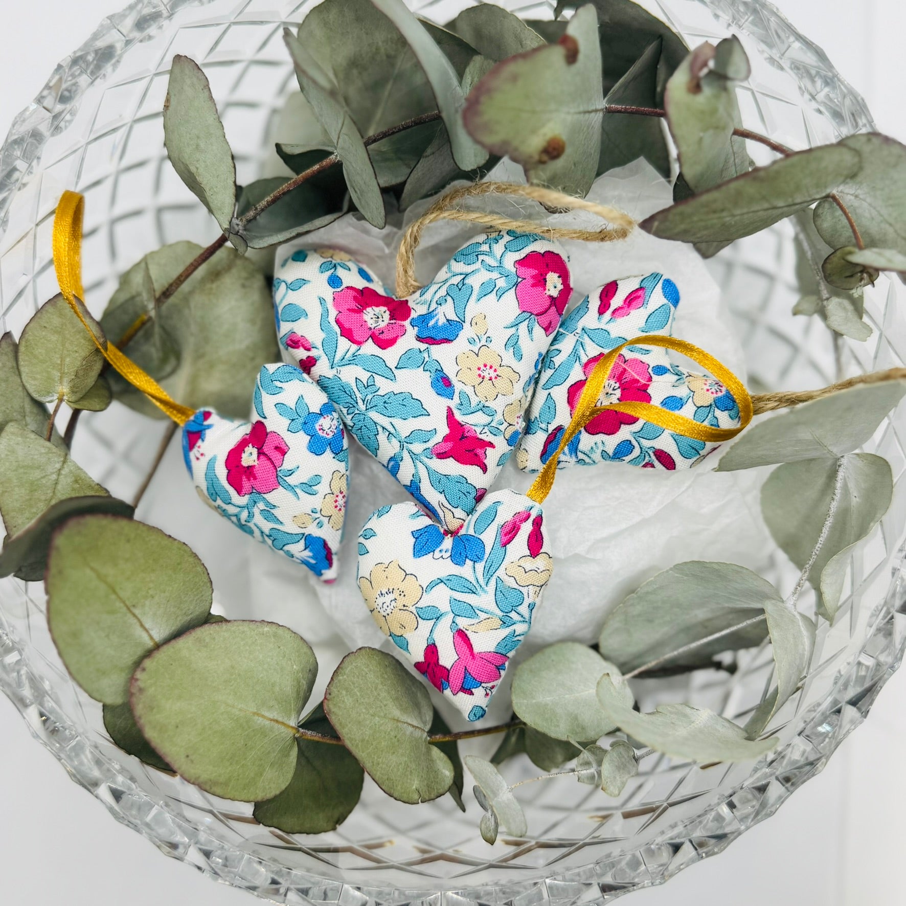 Hearts - Liberty white garden