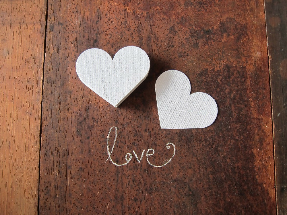 20 Handmade Recycled Paper Hearts/ Valentine Love Notes / DIY swing Tags