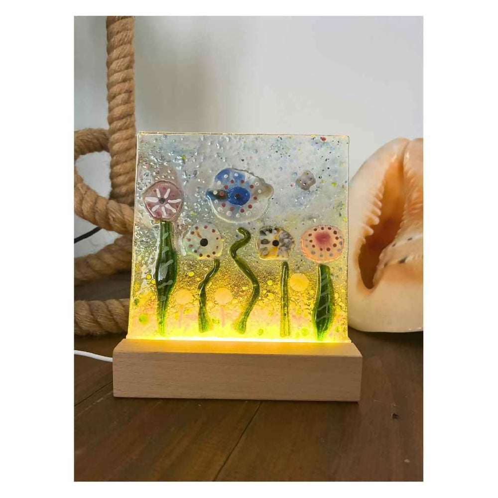 Funky Dotted Flower LED Fuesd Glass Panel