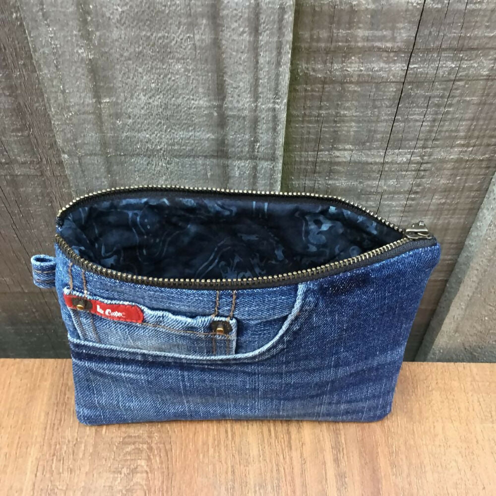 upcycled-denim-purse-41d