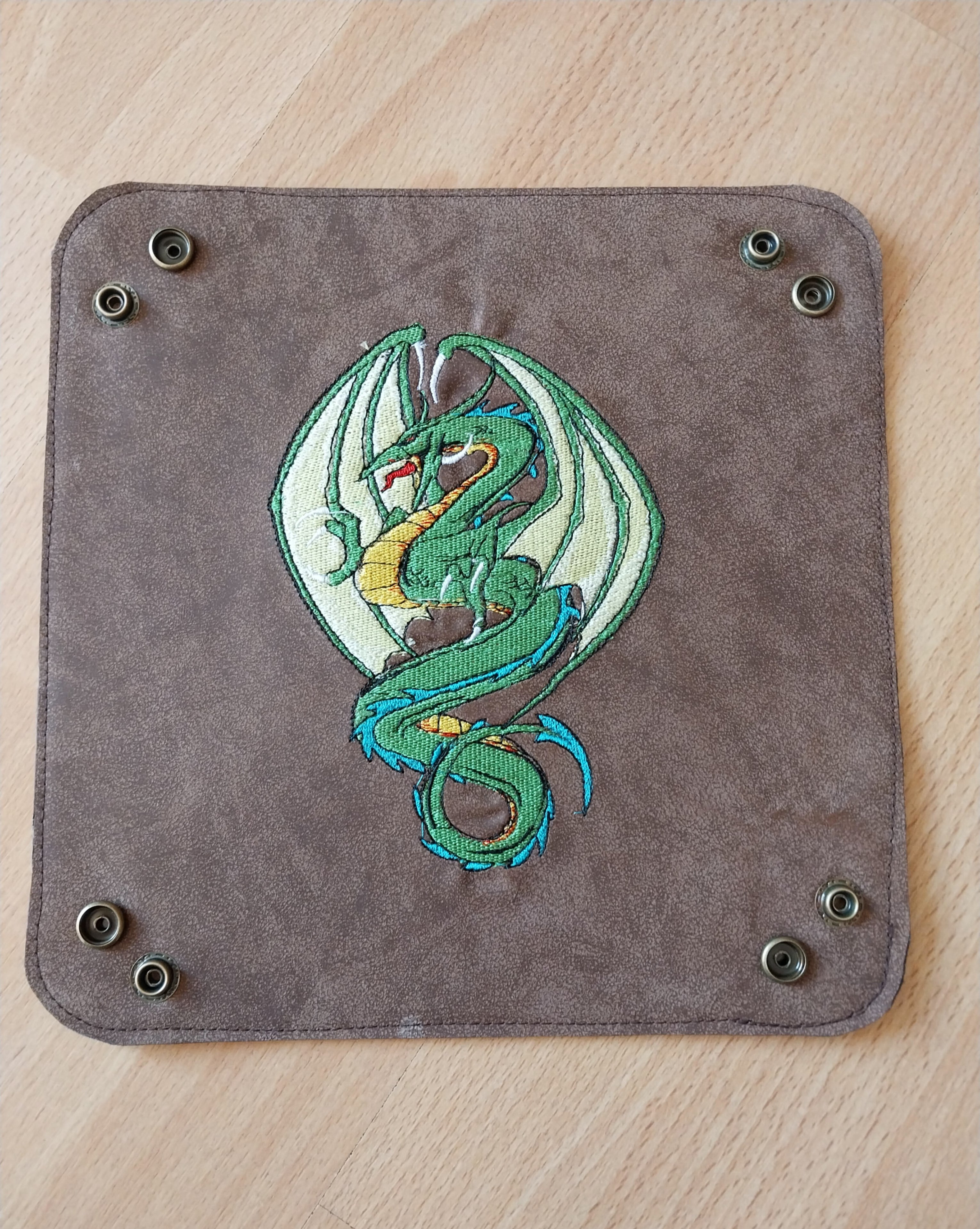 Green Dragon Dice Throw Tray