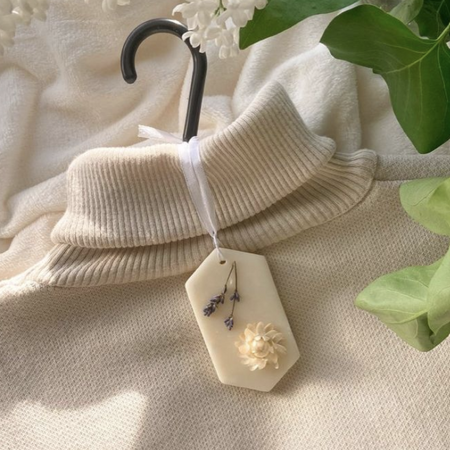 Hand Poured Soy Wax Tablet -timeless, elegant, and indulgent