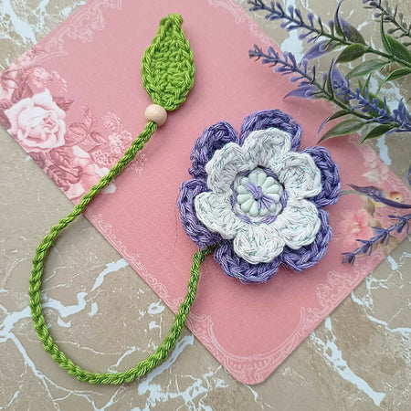 Sparkly Crochet Flower Bookmarks